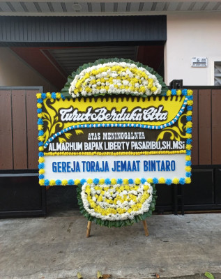 Papan Bunga Duka di Masjid Jamik